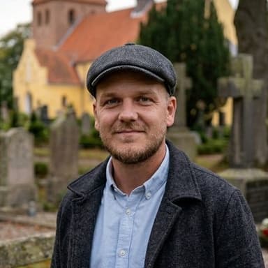 Andreas Thingholm på en kirkegård i Odense